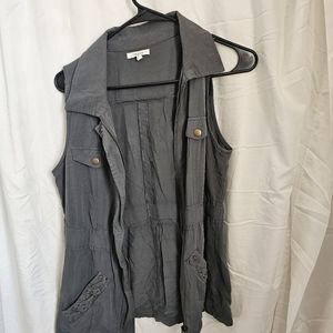 Maurices XS Rayon zip up vest